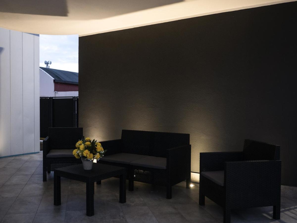 Loto Business Hotel Рим Экстерьер фото