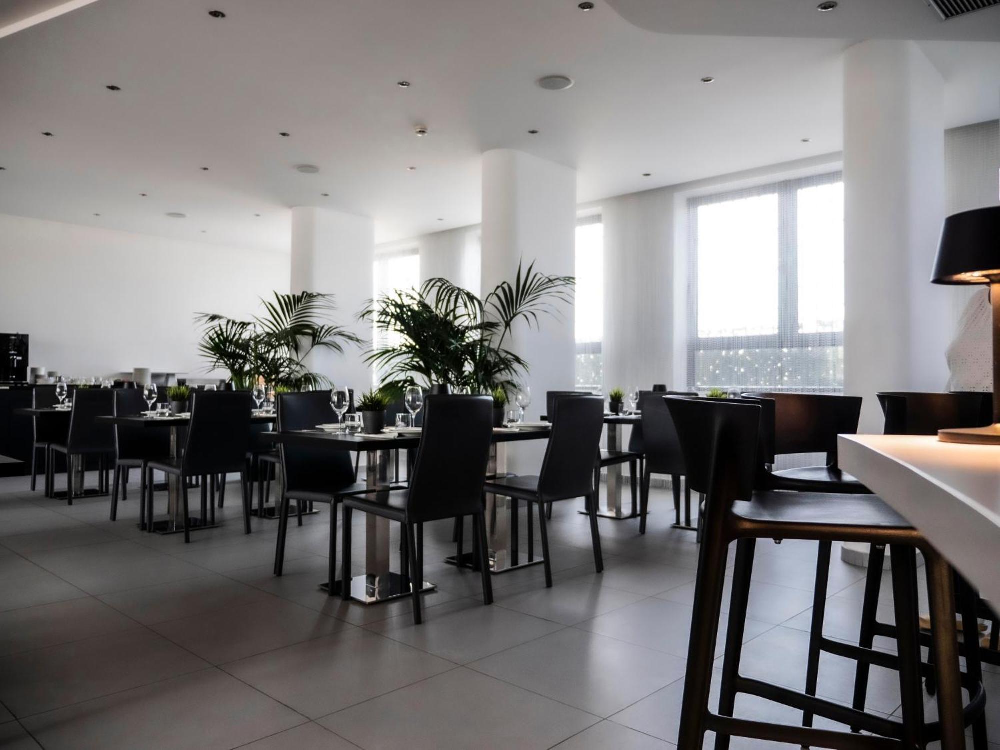 Loto Business Hotel Рим Экстерьер фото