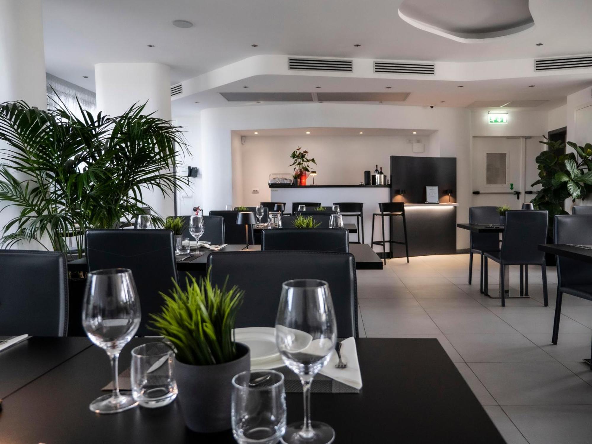 Loto Business Hotel Рим Экстерьер фото
