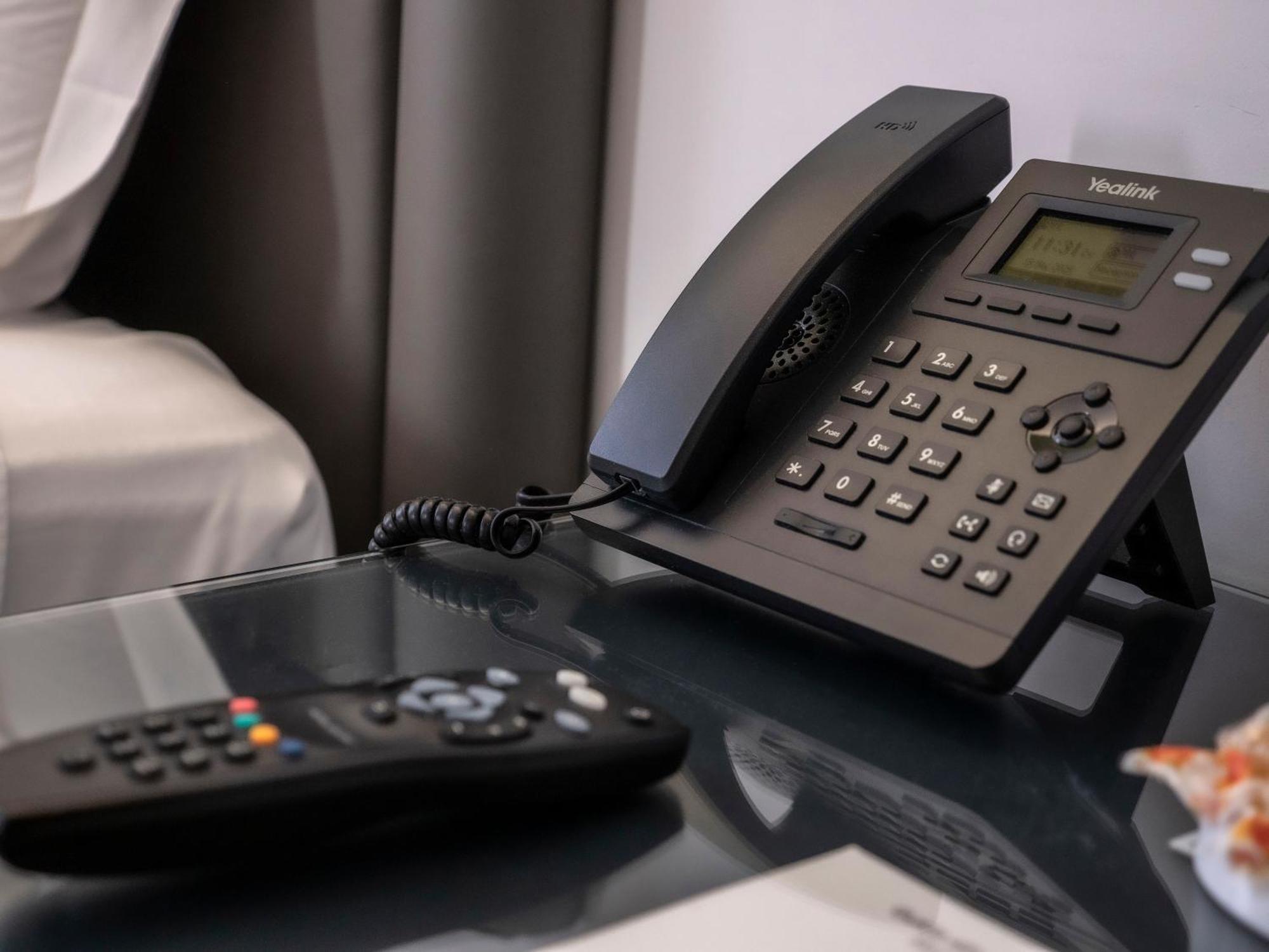 Loto Business Hotel Рим Экстерьер фото