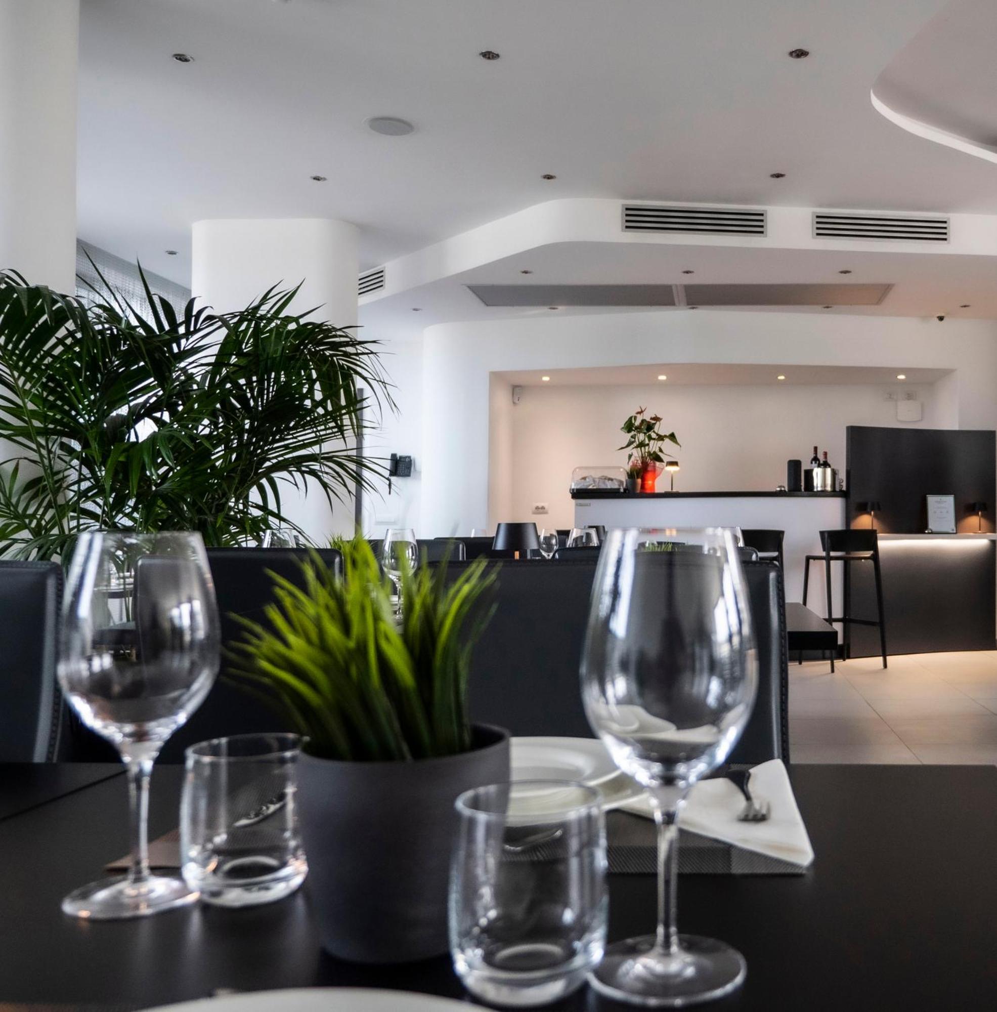 Loto Business Hotel Рим Экстерьер фото